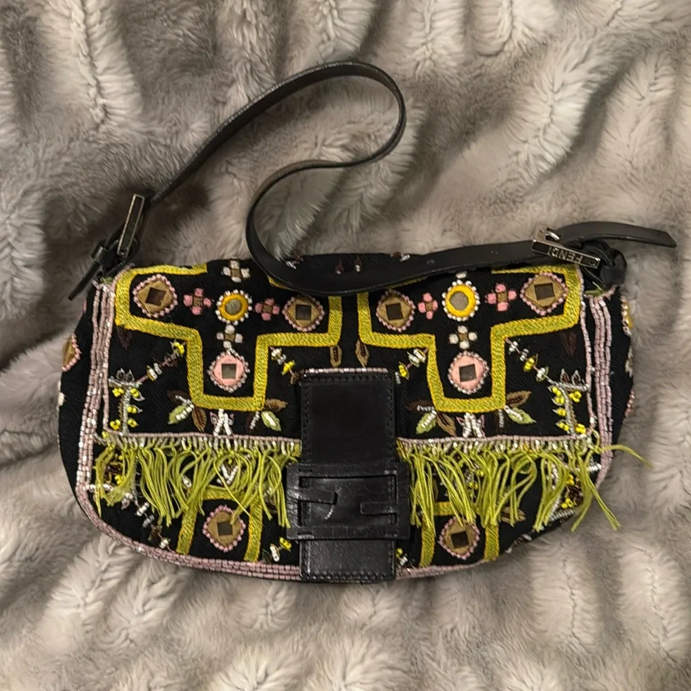Vintage Fendi Baguette - Picture 1 of 8
